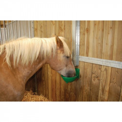 Abreuvoir chevaux à tube autodrink La Gée