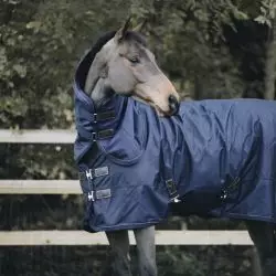 Camail extérieur cheval All Weather Pro 150g Kentucky Horsewear marine - Le Paturon