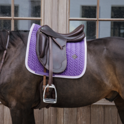 Tapis Velvet Contrast Kentucky Horsewear cheval violet dressage - Le Paturon