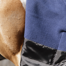 Couverture cheval All Weather Quick Dry Fleece 150g Kentucky Horsewear - Le Paturon