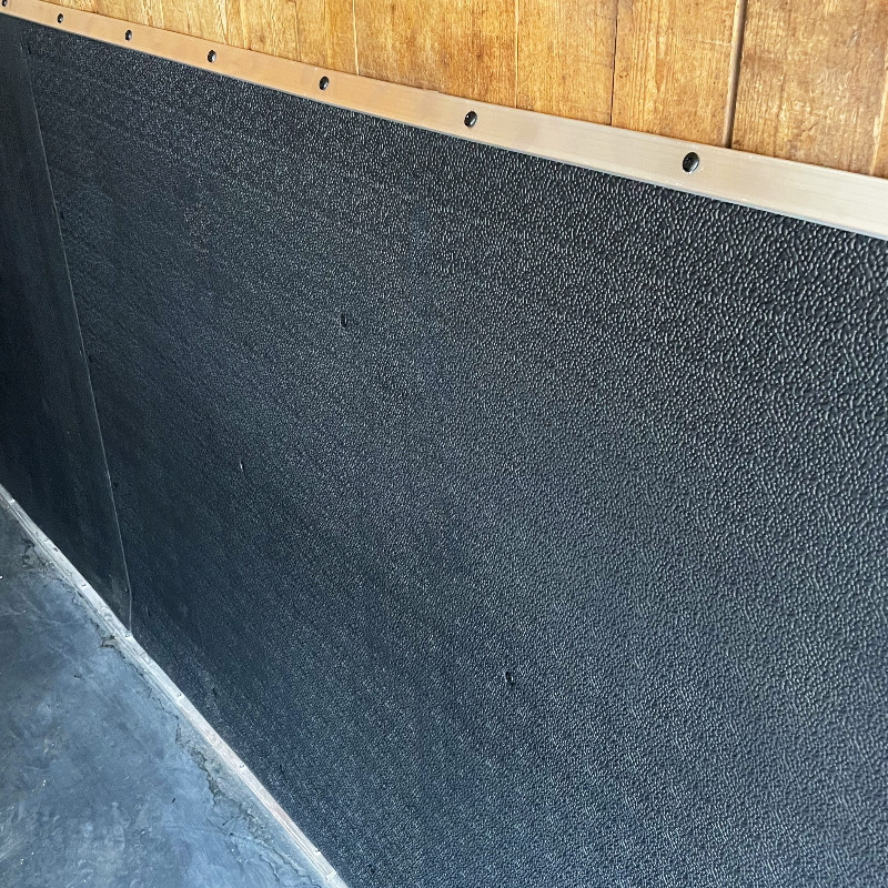 Tapis EVA Protect de parois murales pour box cheval IDS - Le Paturon