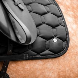 Tapis cheval Nairobi Waldhausen noir - Le Paturon