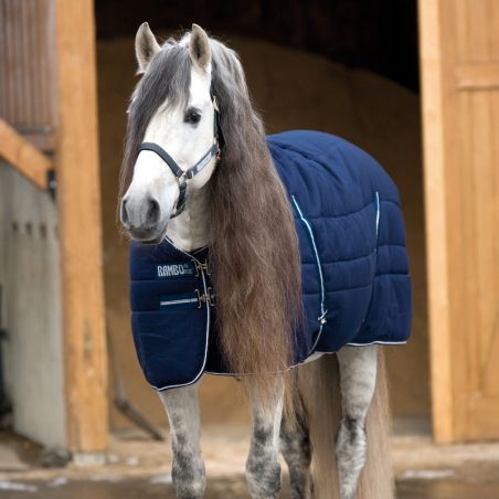 Couverture écurie cheval 400g Rambo Stable Horseware marine blanc - Le Paturon