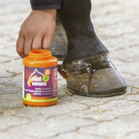 Huile pour sabots Equinatura avec pinceau - Huile sabot cheval 450ml - Le Paturon