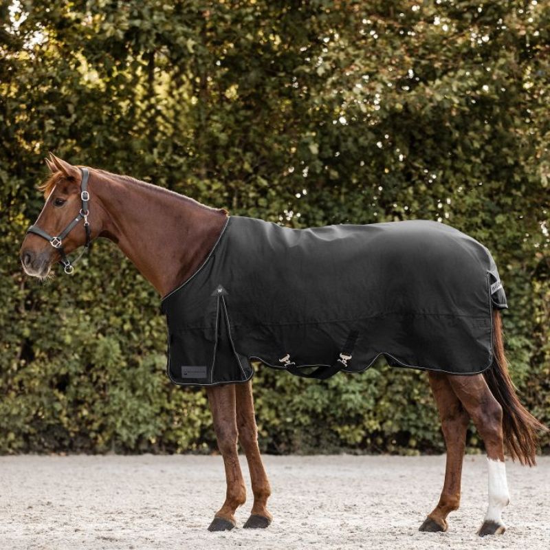 Couverture cheval Arctic Waldhausen 100g noir - Le Paturon