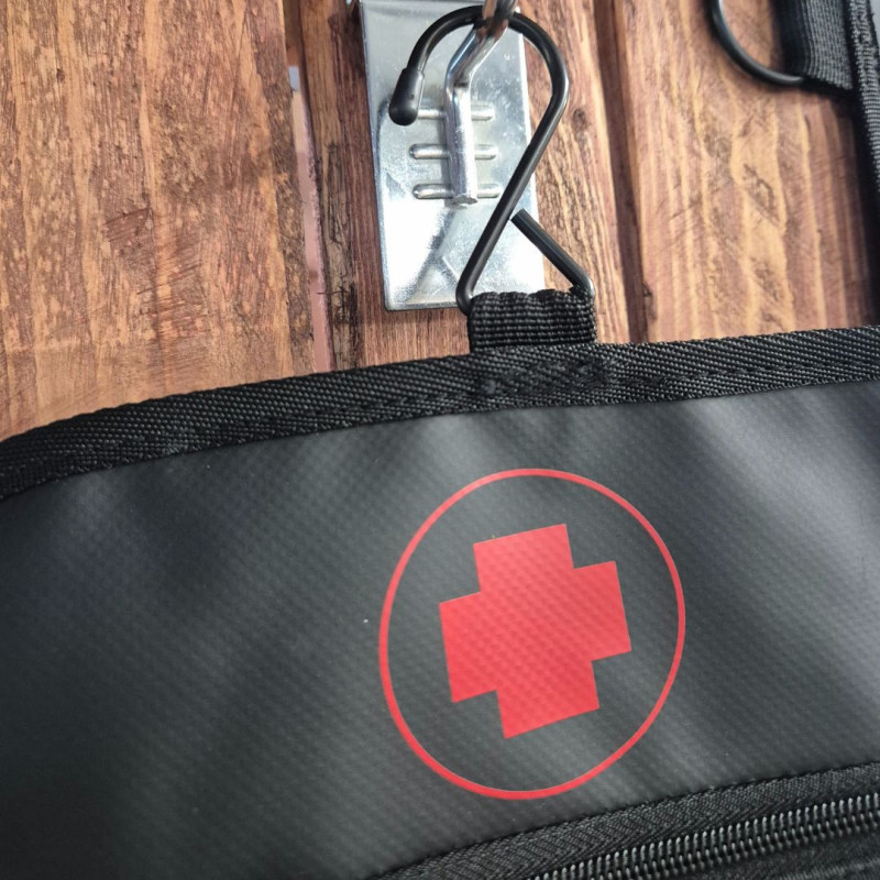 Trousse premiers secours cheval Horse and Travel noir - Le Paturon