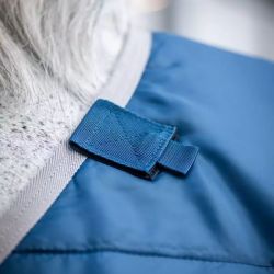 Sous-couverture cheval Liner thérapeutique Rambo Ionic 50g Horseware bleu argent - Le Paturon
