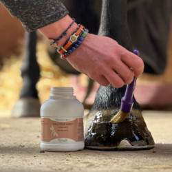 Huile pour sabot Forti Pied Nutragile - Huile sabot cheval assainissante et durcissante 500ml - Le Paturon