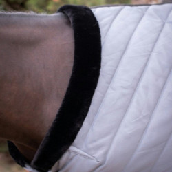 Couverture de box cheval Diagonal 200g Paddock Sports Gris - Le Paturon