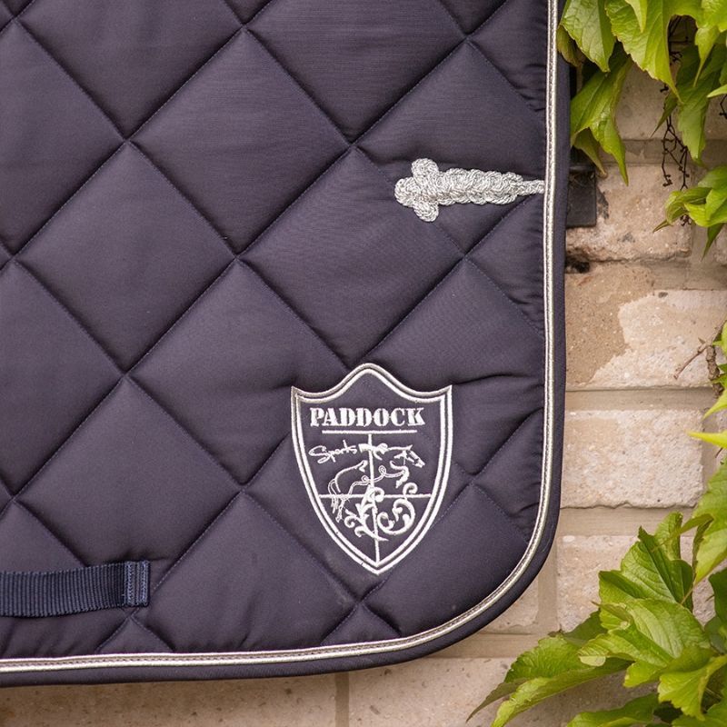 Tapis de dressage cheval Prem's Ecusson Paddock Sports Marine - Le Paturon