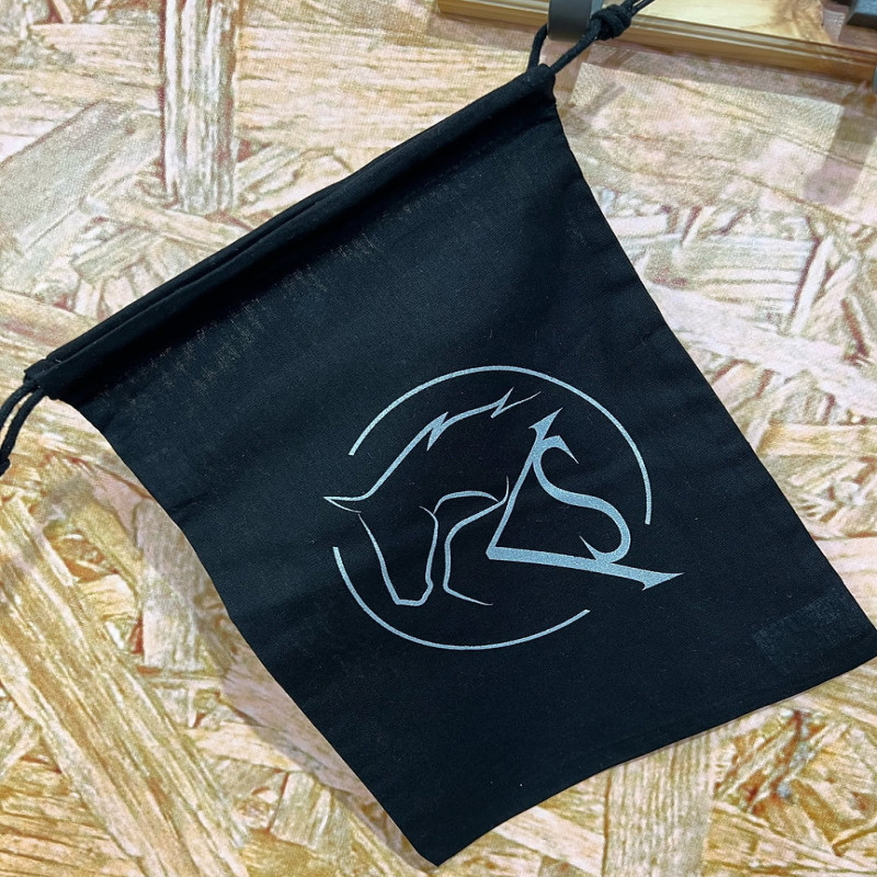 Sac à bonnet anti-mouche cheval Kevin Staut Collection noir - Le Paturon