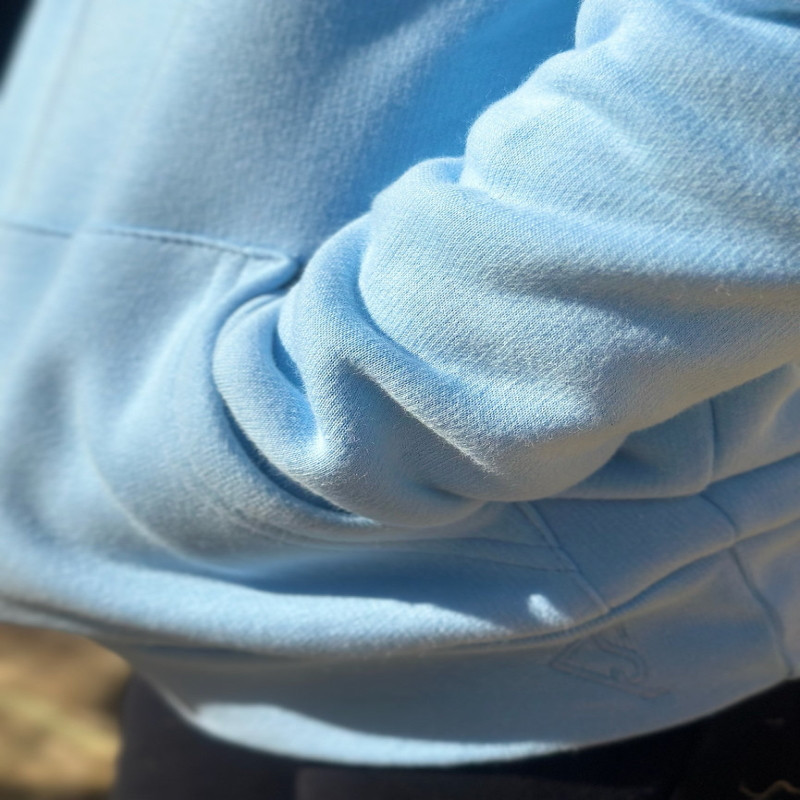 Sweat équitation enfant unisexe à capuche Kevin Staut Collection bleu ciel - Le Paturon